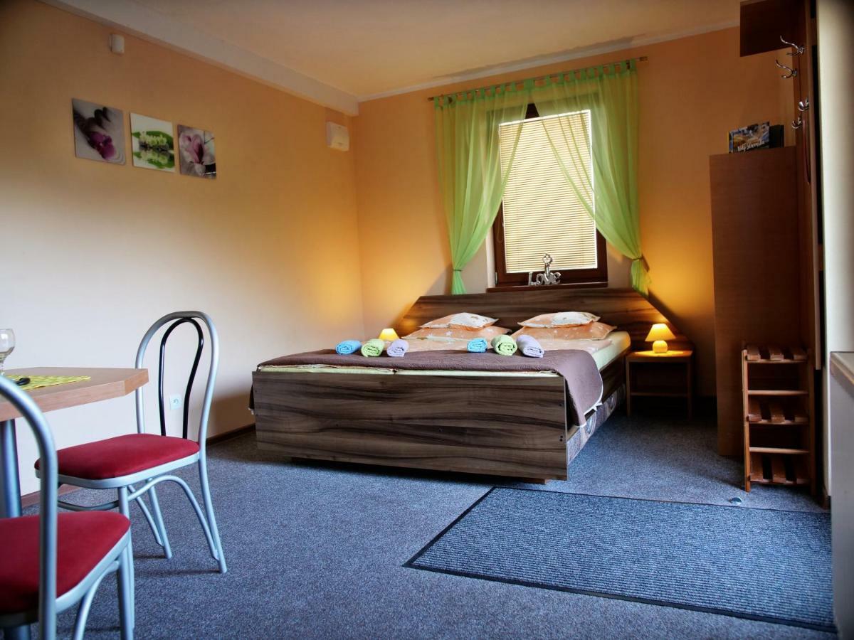 Apartmány u Slavky Bešeňová Esterno foto